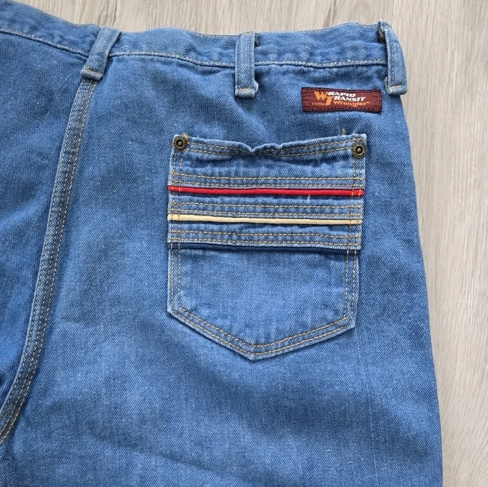 Wrangler | vintage 70s medium wash denim retro wide leg jeans | MENS 36